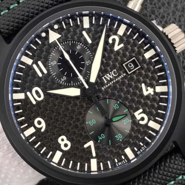 YL공장 IWC 파일럿 탑건 크로노그래프 메르세데스 AMG 페트로나스 팀 스페셜 에디션 러버 스트랩 44.5mm IW389005