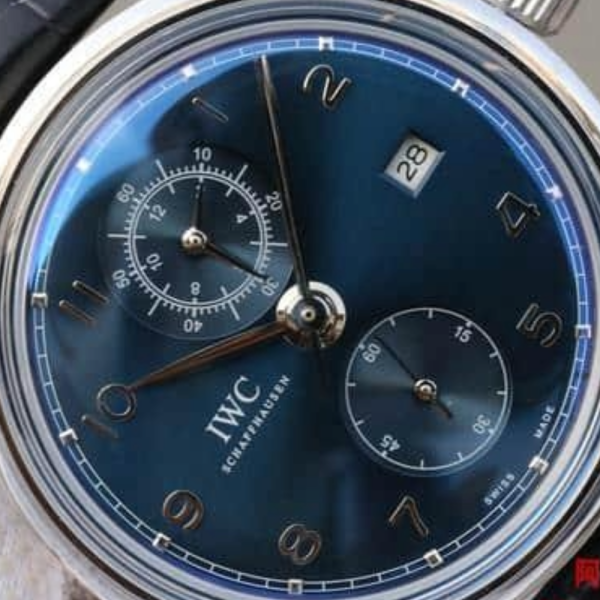 YL공장 IWC 포르투기저 크로노그래프 클래식 블루 다이얼 레더 스트랩 42mm IW390403