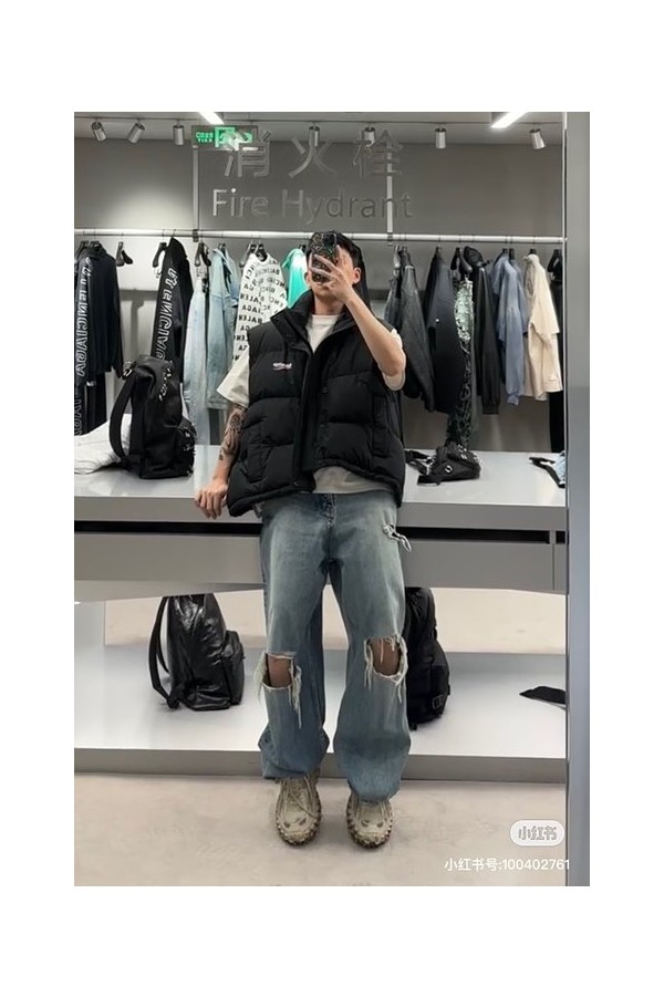 발렌시아가 c컬 패딩 조끼 (남녀공용)