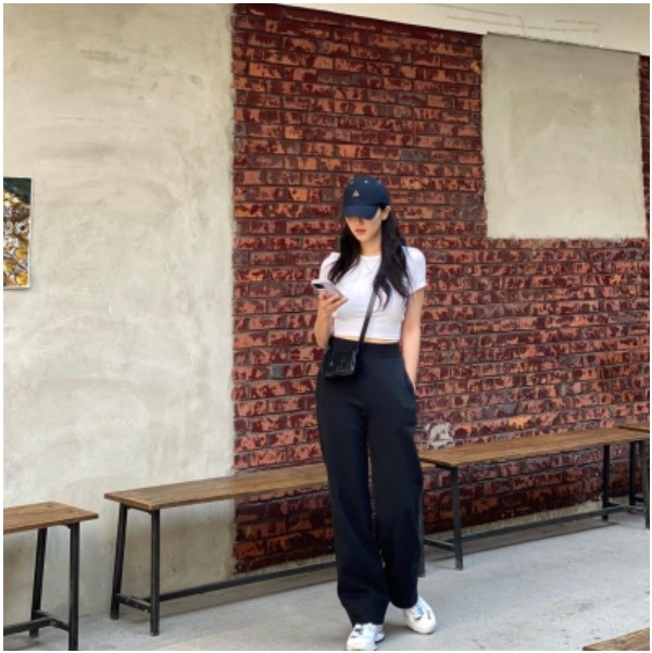 [표예진 PICK] 보테가베네타 캔디 카세트백