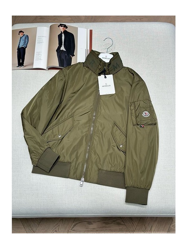 몽클레어 커버드 집업 자켓