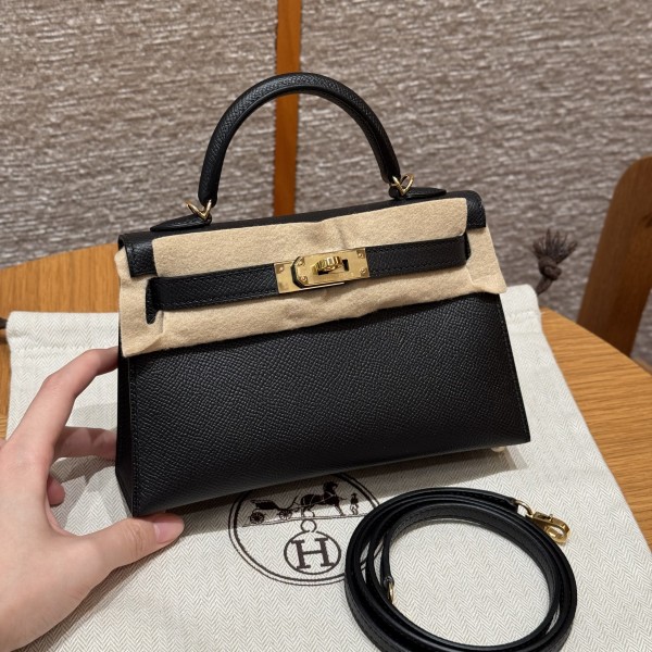 올수공 에르메스 미니 켈리 Noir 엡송 가죽 골드 하드웨어