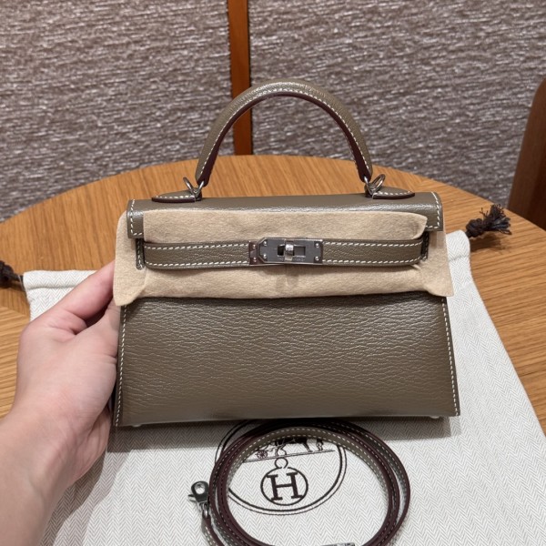 올수공 에르메스 미니 켈리 18/Etoupe 체브레 가죽 실버 하드웨어